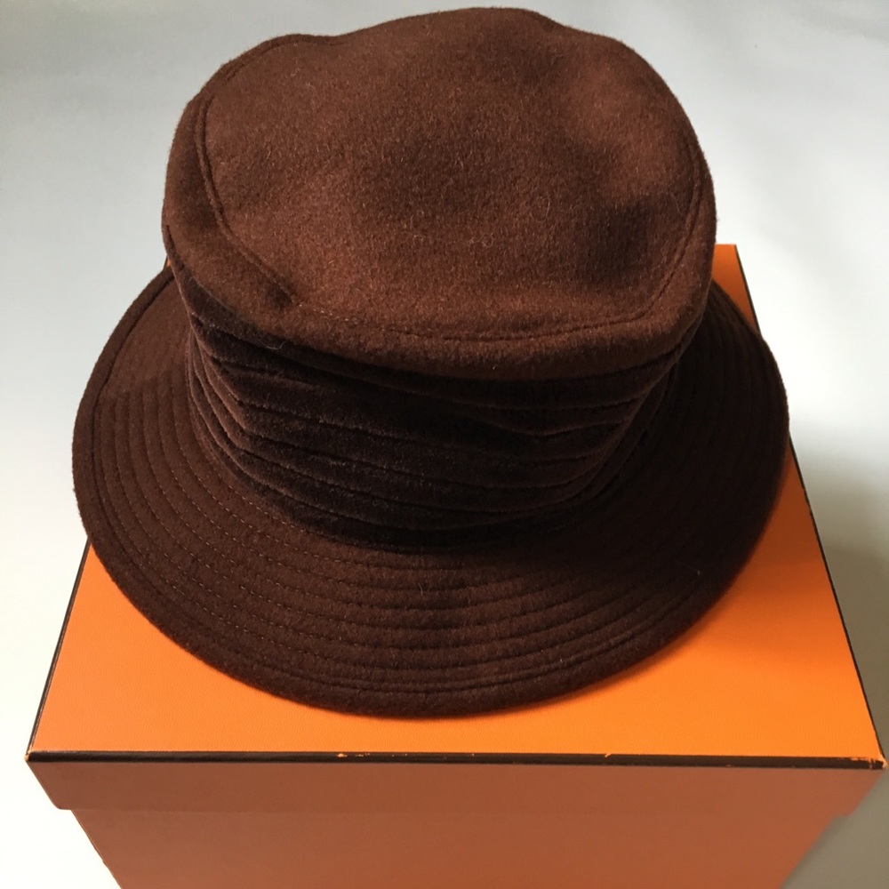 NWOT-HERMÈS -WOOL HAT